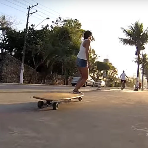 Surfing the Streets // Tayna in Brazil